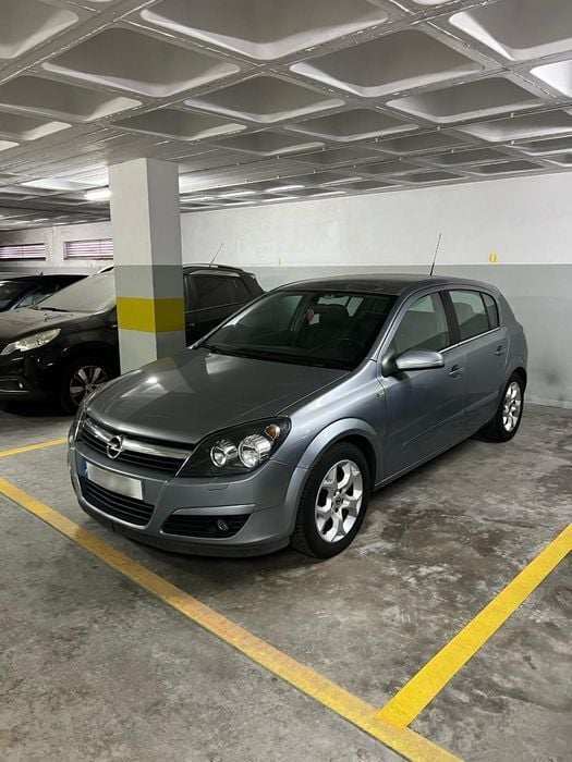 Usado 2005 Opel Astra Sedan | € 3.000 (Preço justo) - Imagem 1/4