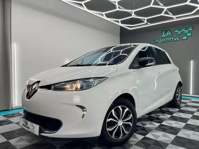 Branco Usado 2013 Renault Zoe Intens Citadino | € 7.250 (Preço justo) - Imagem 1/4
