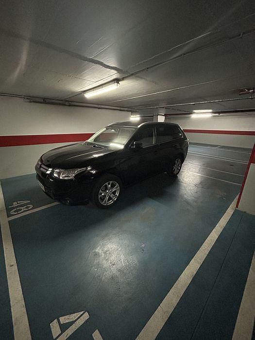 Usado 2015 Mitsubishi Outlander SUV | € 12.400 (Super Preço) - Imagem 1/4