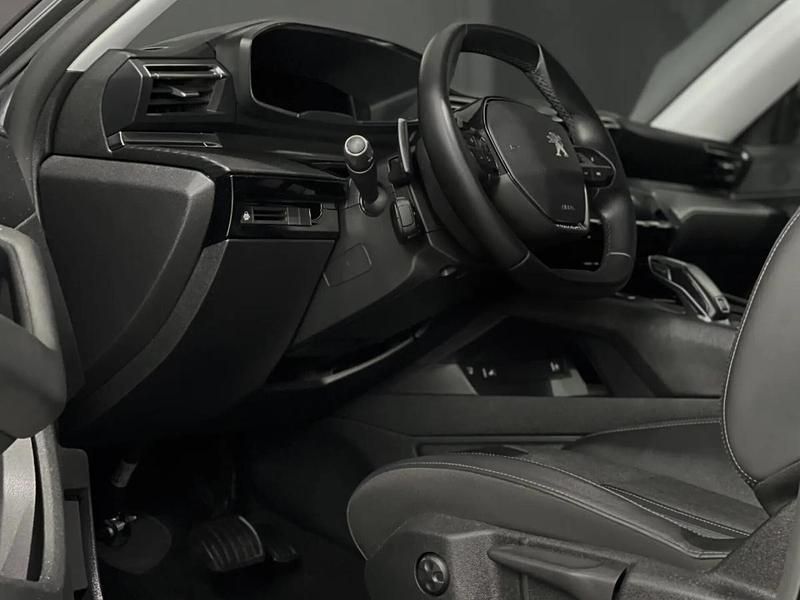 Usado Peugeot 508 Business-Line 130 HP (95 kW) 2021 Preto Coupé