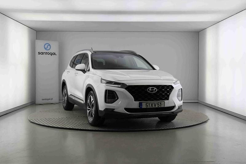 Branco Usado 2019 Hyundai Santa Fe SUV | € 29.490 - Imagem 1/4