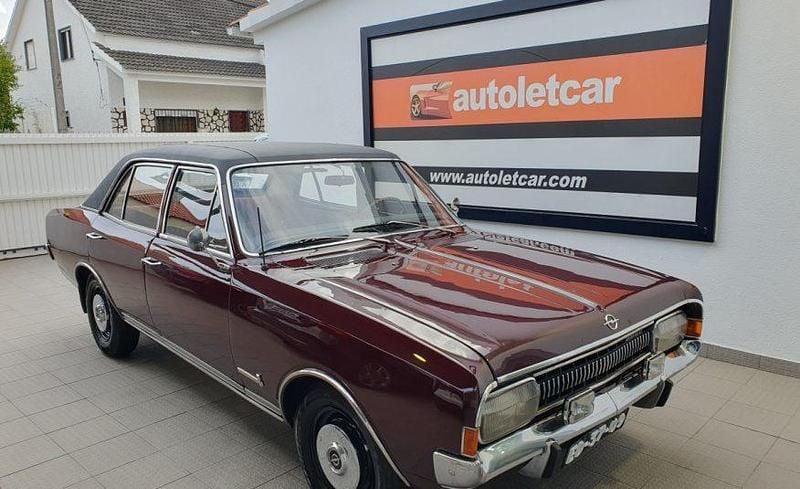 Bordo Usado 1968 Opel Commodore Sedan | € 14.900 - Imagem 1/4