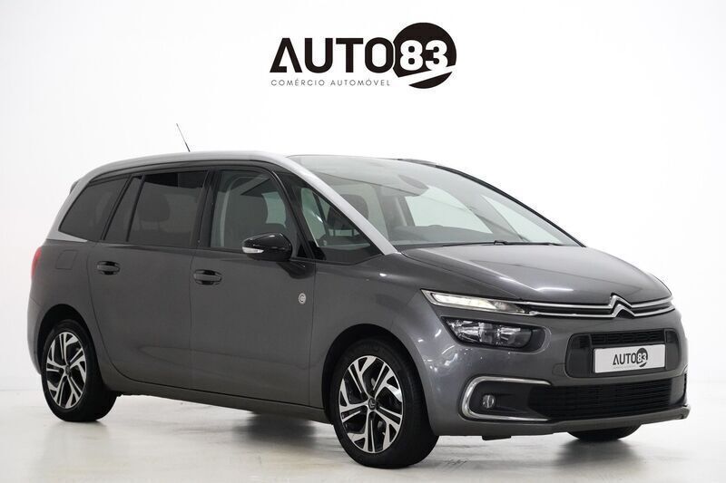 Antracite Usado 2022 Citroën C4 Monovolume | € 22.990 (Preço justo) - Imagem 1/4