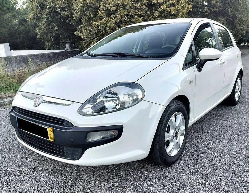 Usado 2012 Fiat Punto Evo Sport Citadino | € 3.950 (Preço justo) - Imagem 1/4