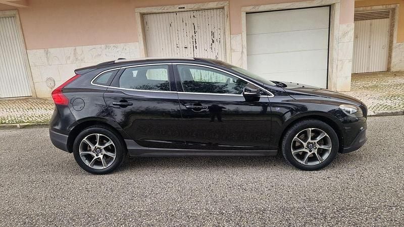 Usado Volvo V40 CC Ocean Race 120 HP (88 kW) 2015 Carrinha