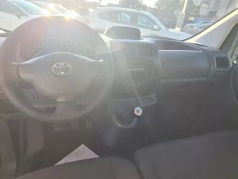 Branco Usado 2015 Toyota Proace Van | € 12.500 - Imagem 1/4
