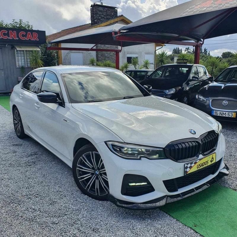 Branco Usado 2019 BMW 330e | € 37.500 - Imagem 1/4