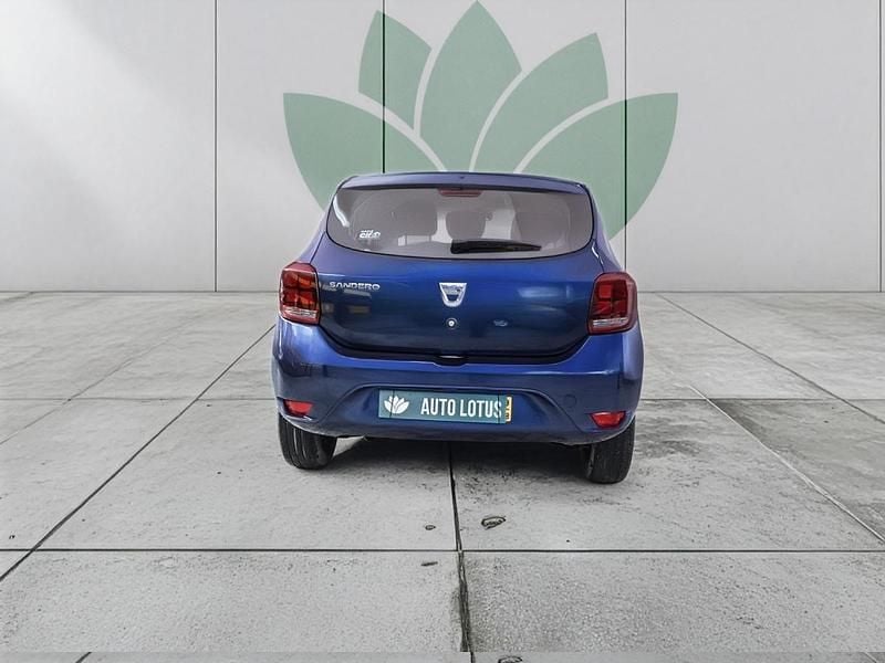 Usado Dacia Sandero Comfort 90 HP (66 kW) 2019 Azul