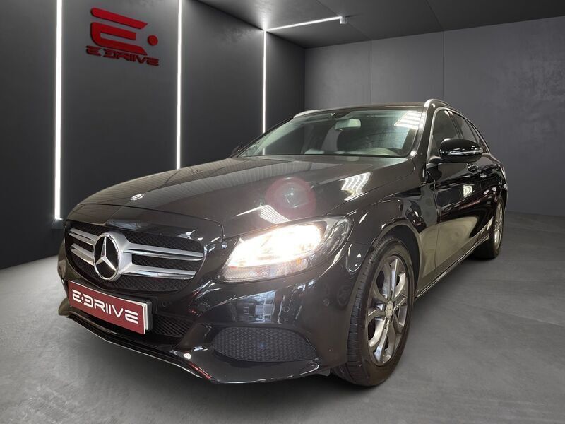 Preto Usado 2016 Mercedes C200 Carrinha | € 23.480 (Caro) - Imagem 1/4