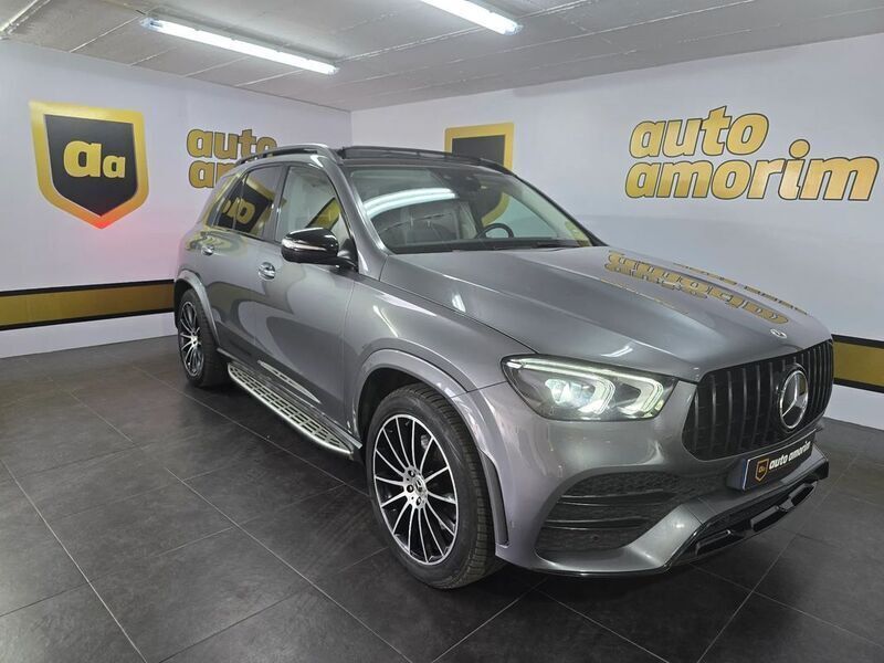 Cinza Usado 2021 Mercedes GLE350 SUV | € 55.950 (Caro) - Imagem 1/4