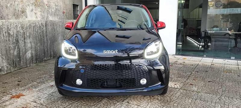 Usado Smart ForFour Electric Drive 60 kW (82 HP) 2021 Preto