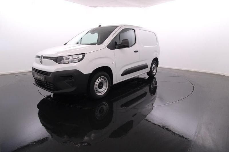 Branco Usado 2024 Citroën Berlingo Monovolume | € 22.550 (Caro) - Imagem 1/4