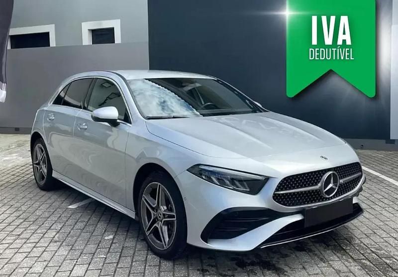 Cinza prata Usado 2023 Mercedes A250 AMG Citadino | € 49.500 - Imagem 1/4