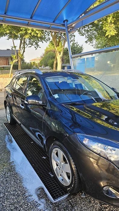 Usado 2009 Renault Mégane III Sedan | € 3.800 (Preço justo) - Imagem 1/4