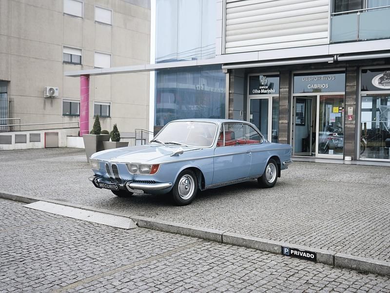 Azul claro Usado 1966 BMW 2000C/CS Coupé | € 37.000 - Imagem 1/4