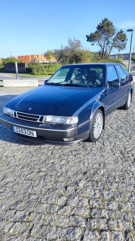 Usado Saab 9000 200 HP (147 kW) 1994 Azul Sedan