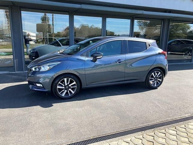 Usado Nissan Micra 90 HP (66 kW) 2018 Cinzento Citadino