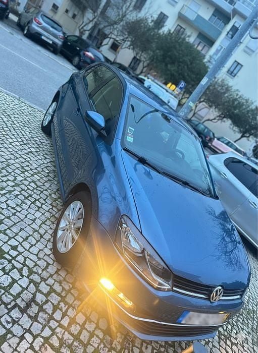 Usado 2017 VW Polo Sedan | € 13.000 (Caro) - Imagem 1/4