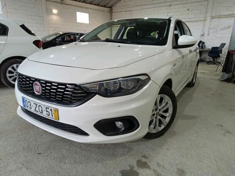 Branco Usado 2019 Fiat Tipo | € 8.350 (Bom preço) - Imagem 1/4