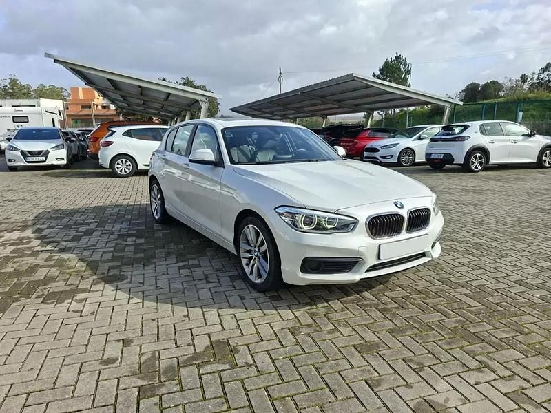 Usado BMW 116 Advantage 116 HP (85 kW) 2015 Branco pérola Citadino