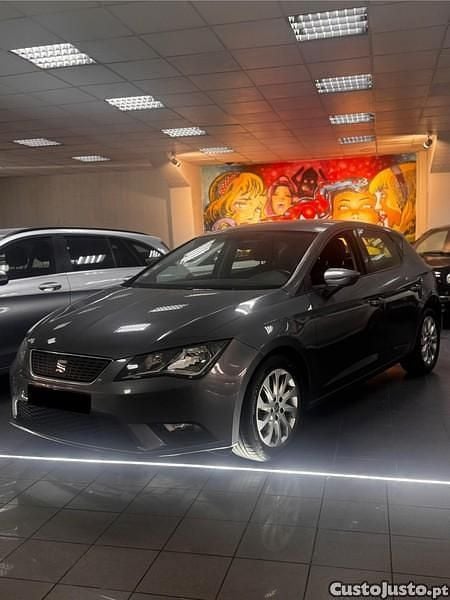 Cinza Usado 2016 Seat Leon Citadino | € 8.900 (Super Preço) - Imagem 1/1