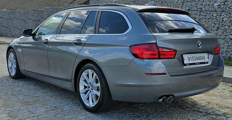 Usado BMW 520 Luxury Line 184 HP (135 kW) 2012 Sedan