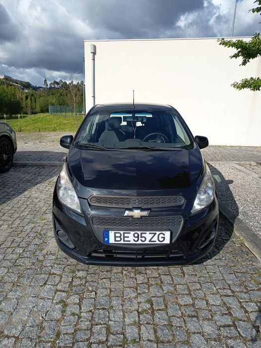 Preto Usado 2013 Chevrolet Spark Citadino | € 4.000 - Imagem 1/4
