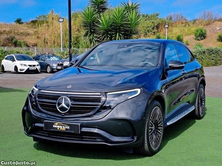 Preto Usado 2021 Mercedes EQC400 SUV | € 57.999 - Imagem 1/1