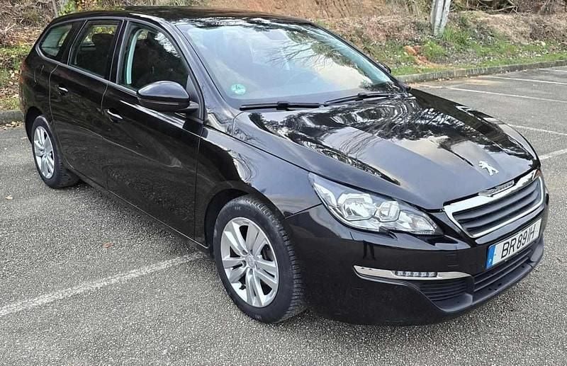 Usado Peugeot 308 SW 120 HP (88 kW) 2015 Preto Carrinha