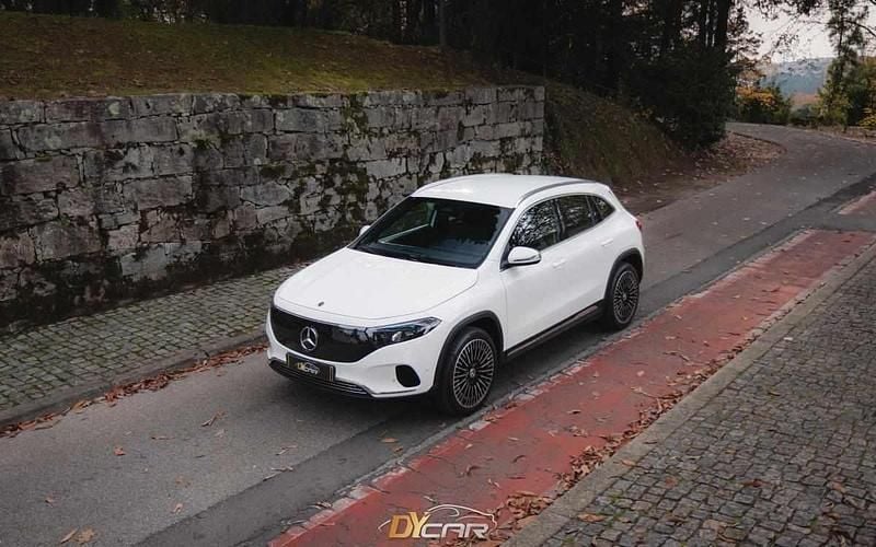 Usado Mercedes EQA300 167 kW (228 HP) 2024 Branco SUV