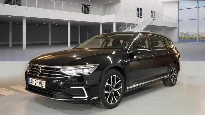 Preto Usado 2021 VW Passat Carrinha | € 18.480 (Bom preço) - Imagem 1/4