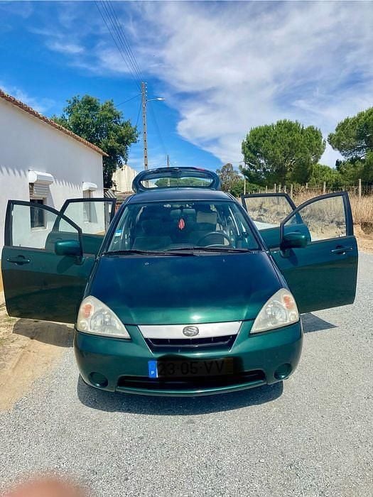 Usado 2003 Suzuki Liana Sedan | € 2.000 - Imagem 1/4