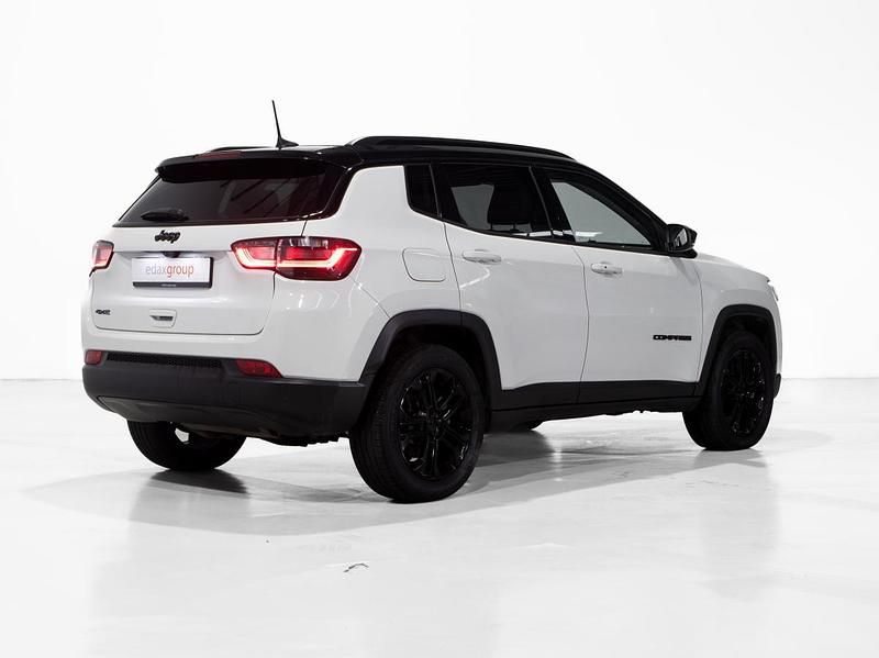 Usado Jeep Compass 190 HP (139 kW) 2022 Branco SUV