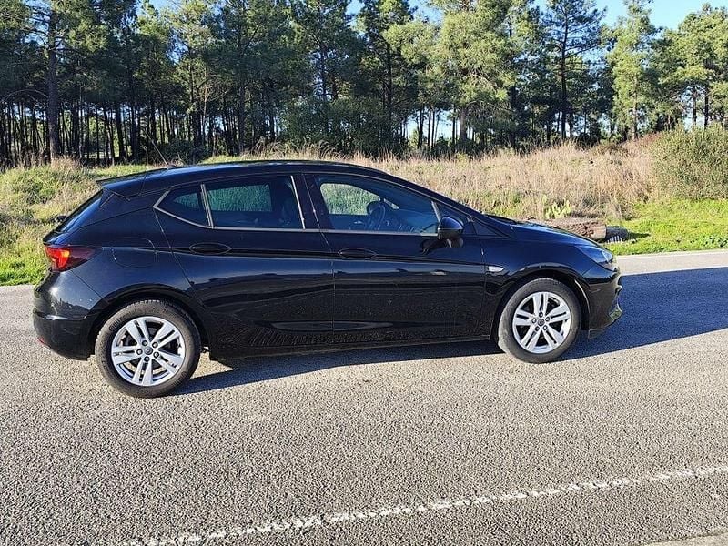 Usado Opel Astra 130 HP (95 kW) 2020 Sedan