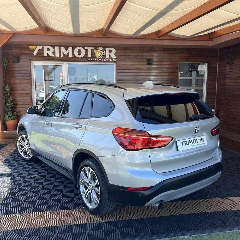 Usado BMW X1 116 HP (85 kW) 2016 Cinzento SUV