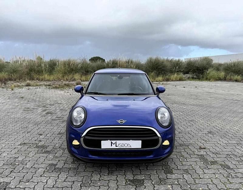 Usado Mini ONE 102 HP (75 kW) 2018 Azul Citadino