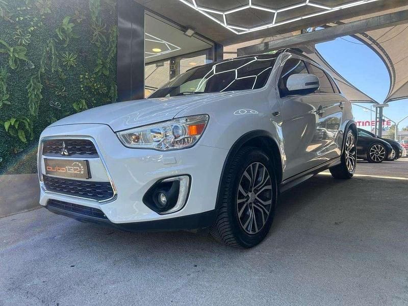 Usado Mitsubishi ASX Invite 114 HP (83 kW) 2016 Branco SUV