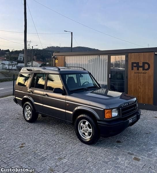 Usado Land Rover Discovery 2 136 HP (100 kW) 2000 Cinza SUV
