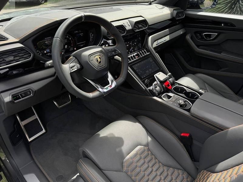 Usado Lamborghini Urus 650 HP (478 kW) 2022 Cinza SUV