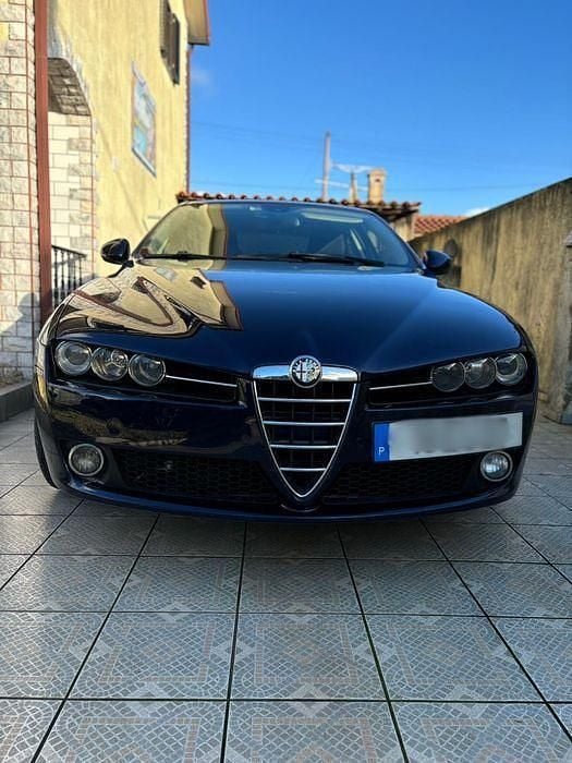 Usado 2007 Alfa Romeo 159 Sedan | € 7.000 - Imagem 1/4