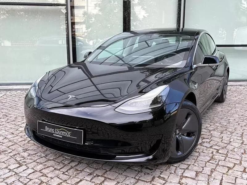 Preto Usado 2020 Tesla Model 3 Standard Range Plus Sedan | € 21.900 (Preço justo) - Imagem 1/4
