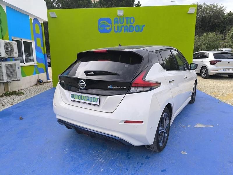Usado Nissan Leaf 110 kW (150 HP) 2020 Branco Citadino