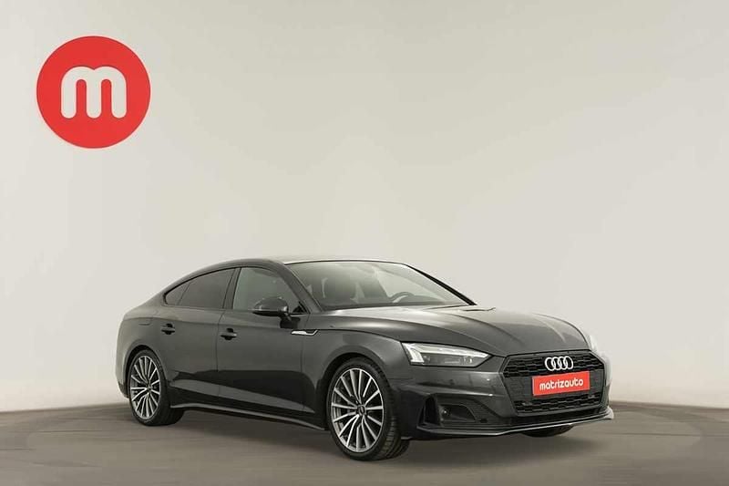 Cinzento Usado 2023 Audi A5 Sportback Citadino | € 46.999 (Preço justo) - Imagem 1/4