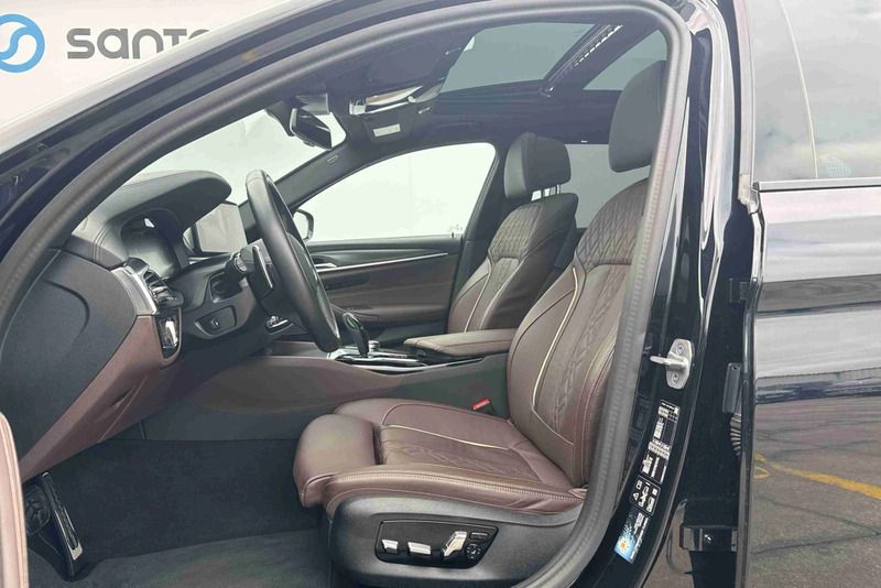 Usado BMW 540 Comfort Edition 340 HP (250 kW) 2023 Preto Coupé