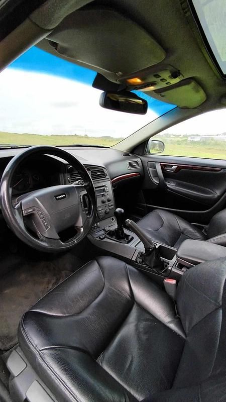 Usado Volvo V70 250 HP (183 kW) 2000 Cinzento Carrinha