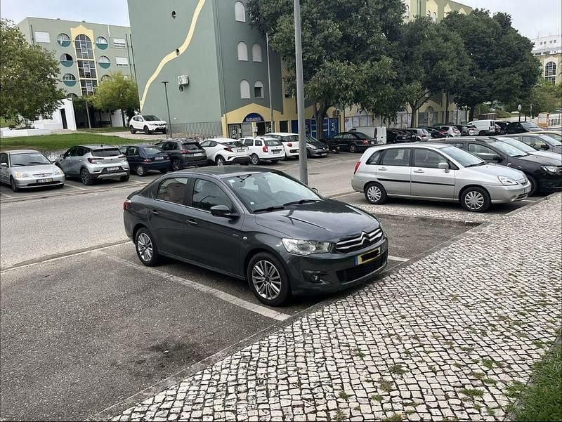 Usado 2015 Citroën C-Elysee I Sedan | € 6.000 (Preço justo) - Imagem 1/3