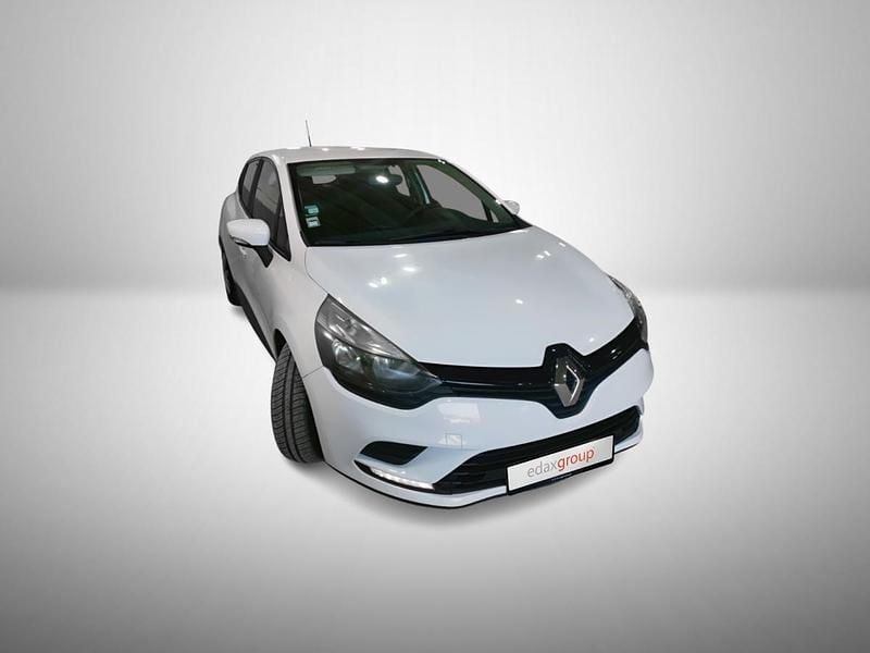 Branco Usado 2017 Renault Clio IV Zen | € 9.990 (Bom preço) - Imagem 1/4
