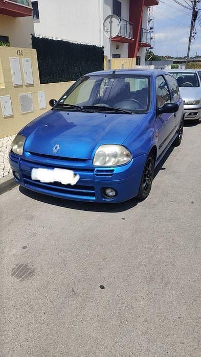 Usado 2000 Renault Clio II | € 9.400 - Imagem 1/3