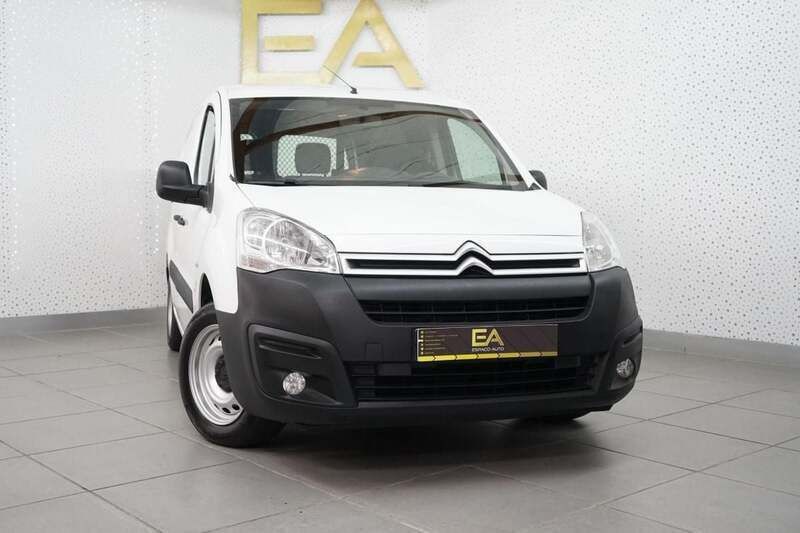 Branco Usado 2018 Citroën Berlingo Feel Monovolume | € 12.980 (Preço elevado) - Imagem 1/4