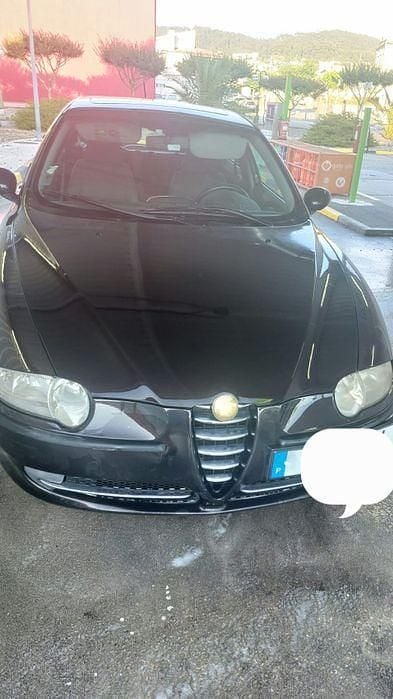 Usado 2001 Alfa Romeo 147 Citadino | € 2.500 - Imagem 1/2